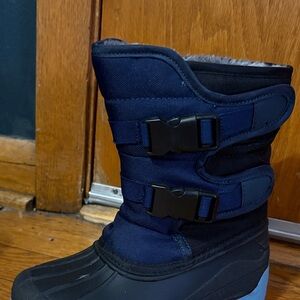 Dream Pairs Kids' Navy and Black Snow Boots
